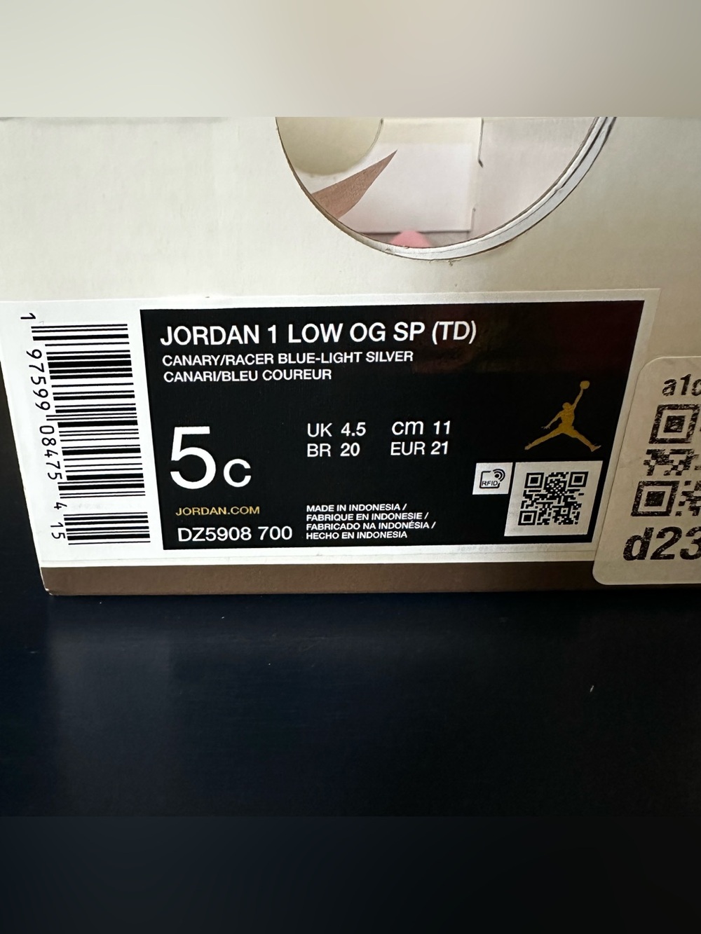 Travis Scott x Air Jordan 1 Low OG SP TD Canary 5C - Picture 9 of 9